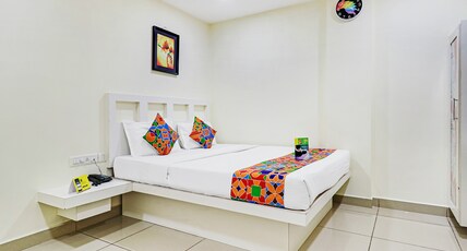 FabHotel Colors Service Apartment Room Type - Deluxe  Room