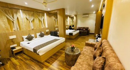 Hotel J K Palace Room Type - PRESIDENTIAL SUITE