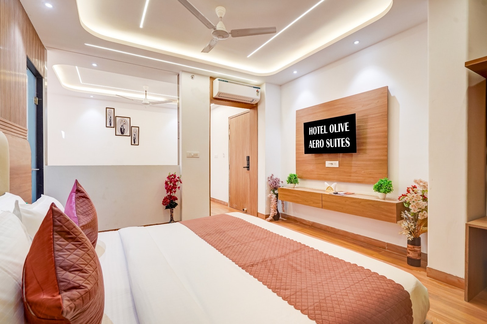 Hotel Olive Aero Suites By Rs Group (Delhi Airport) - Tap to explore photos