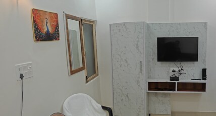 Hotel Rohit In Room Type - Deluxe room