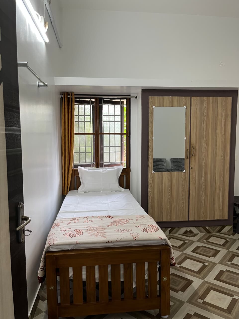 Bhairavi Krupa Homestay - Tap to explore photos