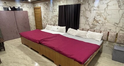 Hotel Ashirwad Room Type - Six Bed Room