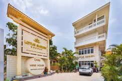 Sunday Lotus Garden Resort By The Sea Mui Ne