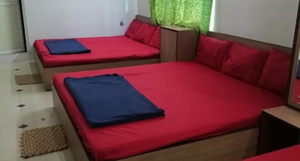 SWASTIK HOTEL Room Type - A.C. Five Bedded Room SWASTIK HOTEL Room Type - A.C. Five Bedded Room