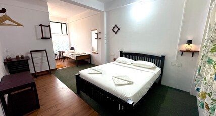Whispering Willows Rooms and Caretaker Room Type - Bamboo view cottage