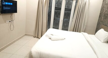 SKYLINE SUITES Room Type - SUPERIOR ROOMS WITH BALCONY SKYLINE SUITES Room Type - SUPERIOR ROOMS WITH BALCONY
