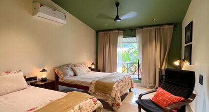 SHANTAI LUXURY HOME STAY Room Type - Dawn (Triple Sharing)