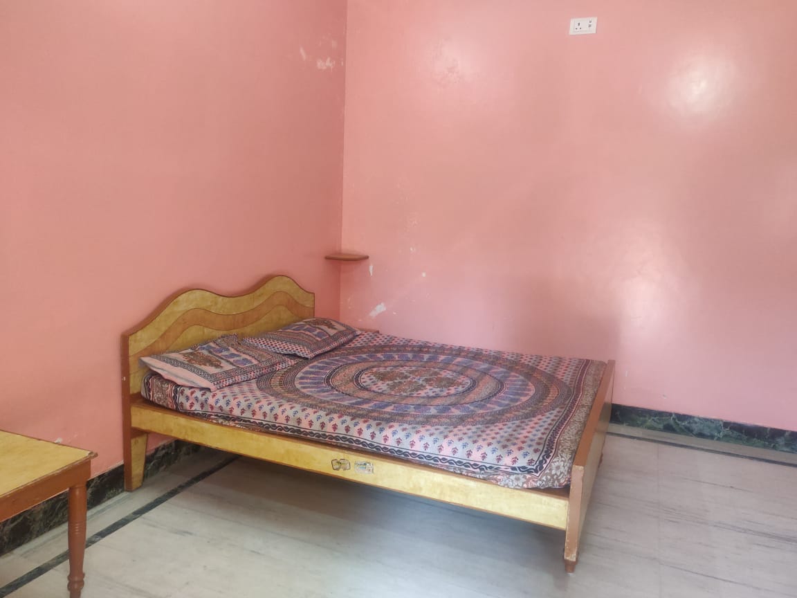 Govindham Guest House - Tap to explore photos