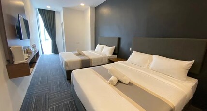 We Hotel Langkawi Room Type - FAMILY QUAD (WINDOW)