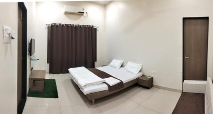 Mannat banglow Room Type - Bedroom 1