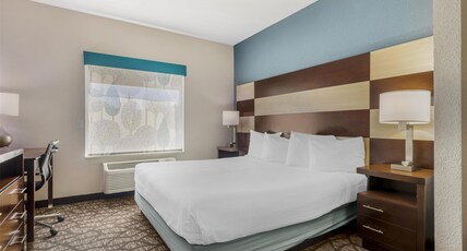 Best Western Joliet Inn & Suites Room Type - Accessible - Suite King Bed, Mobility Accessible, Walk In Shower, Microwave And Refrigerator, High S Best Western Joliet Inn & Suites Room Type - Accessible - Suite King Bed, Mobility Accessible, Walk In Shower, Microwave And Refrigerator, High S