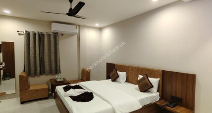 PARK HOTEL Room Type - Super Deluxe