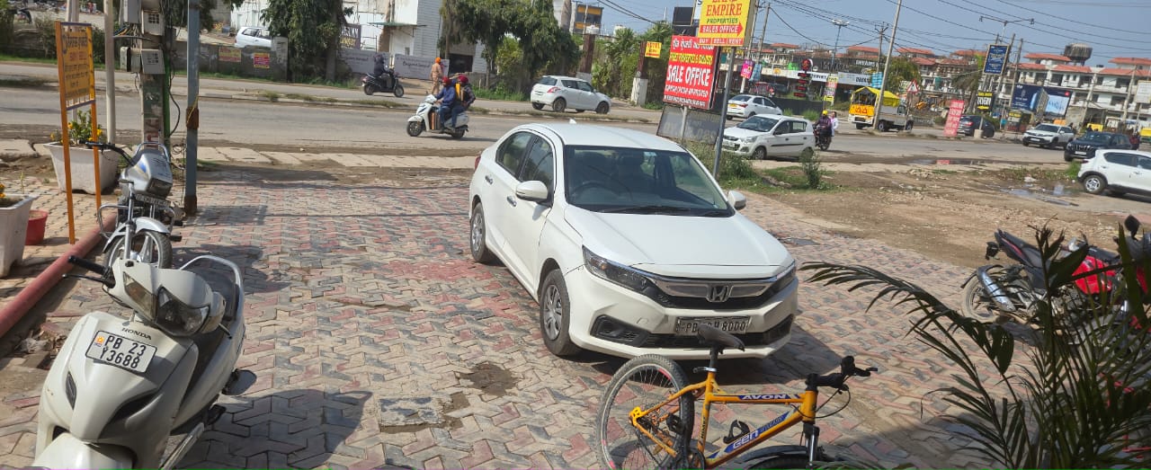 G8 HOTEL - Tap to explore photos