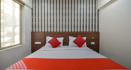 Hotel O Sunshine Inn Near Pune Railway Station Room Type - Classic Hotel O Sunshine Inn Near Pune Railway Station Room Type - Classic