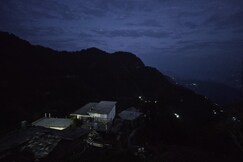 Kanak kartikey home stay m