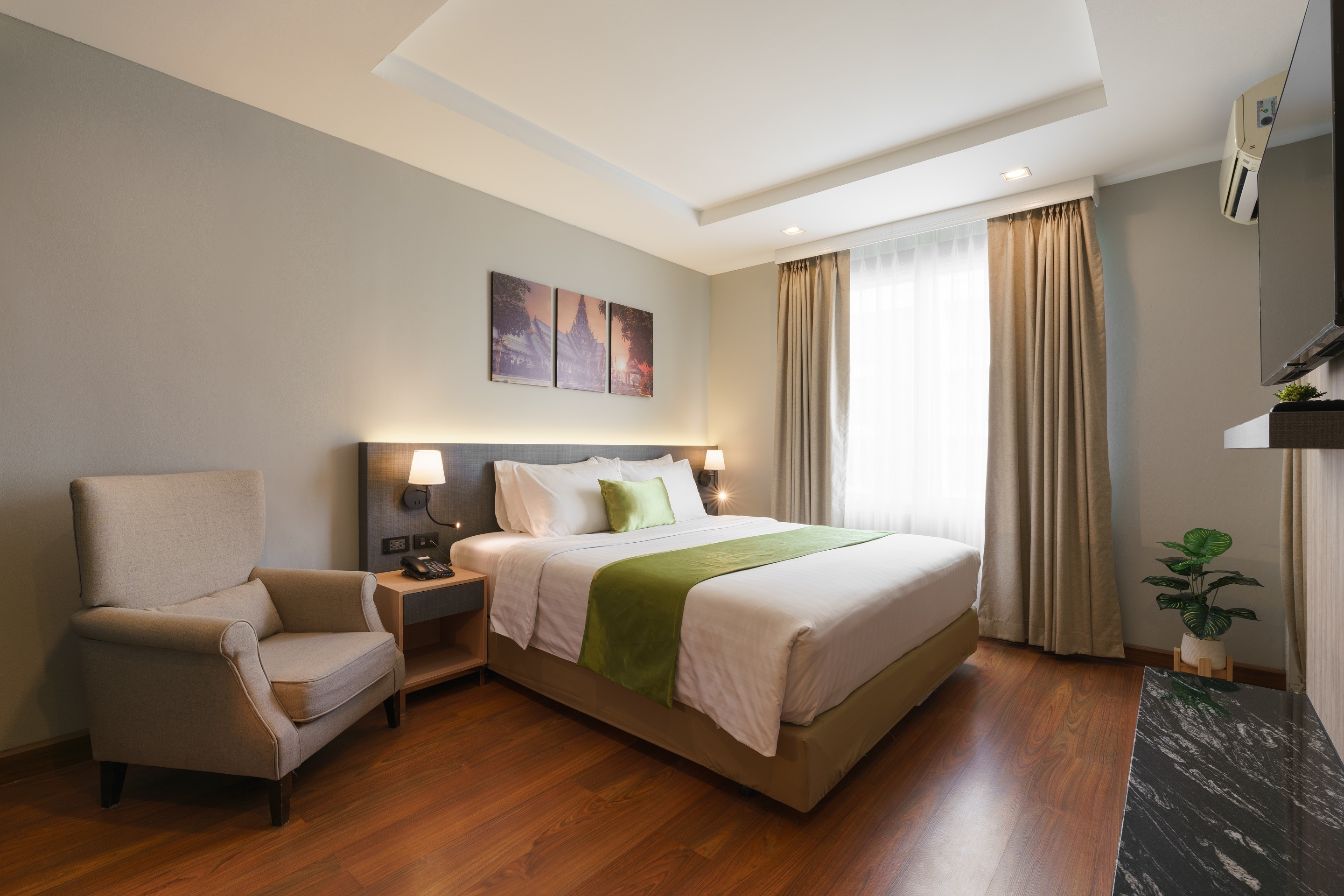 iCheck inn Residence soi 2 - Tap to explore photos
