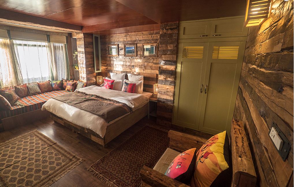 Meena Bagh Villa | Rooms & Cafe Khoblu - Tap to explore photos