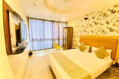 Hotel Alexa - Satellite Prahladnagar, Ahmedabad