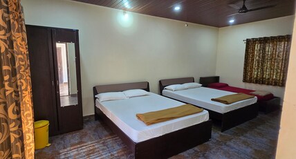 Vishraanti Beach Stay | Rooms & Restaurant Room Type - 5 Bed Family AC Room