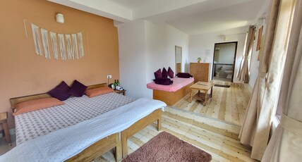 GINGKO HOME Room Type - THE PINE SUITE