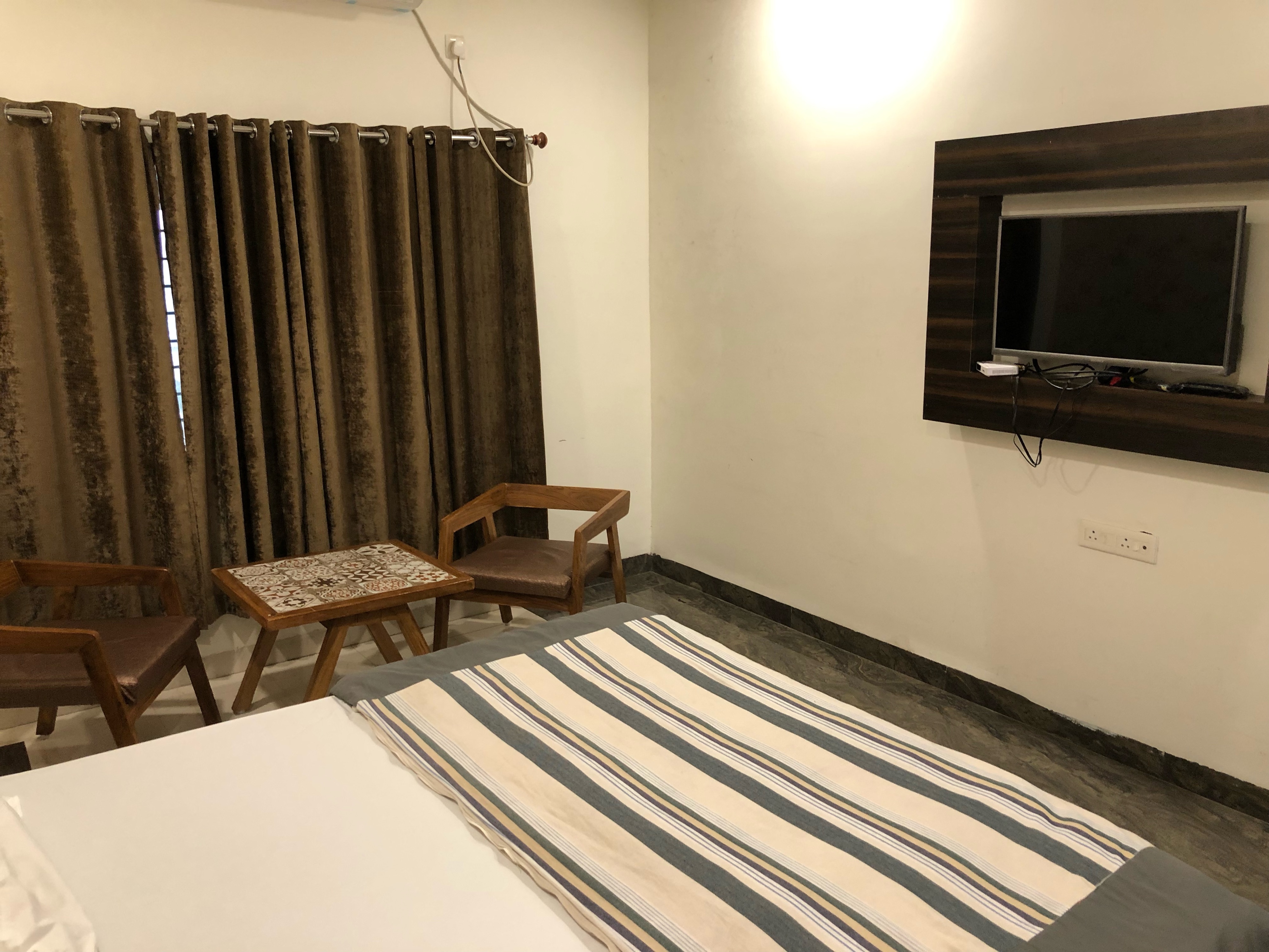 Hotel Bhandari Palace  - Tap to explore photos