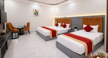OPO Essential Skynex @ IGI Delhi Airport Room Type - Executive Triple Room OPO Essential Skynex @ IGI Delhi Airport Room Type - Executive Triple Room