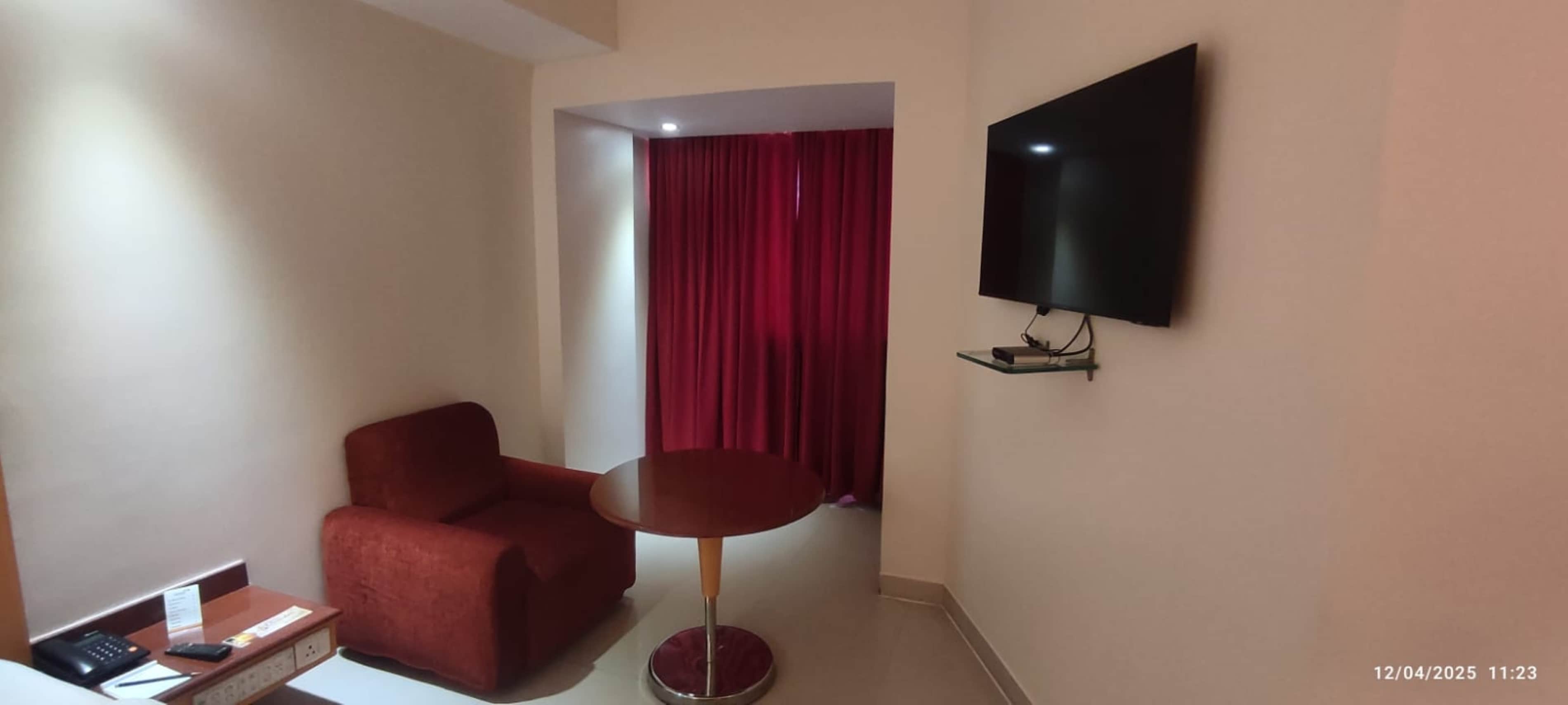 Hotel Savera - Tap to explore photos
