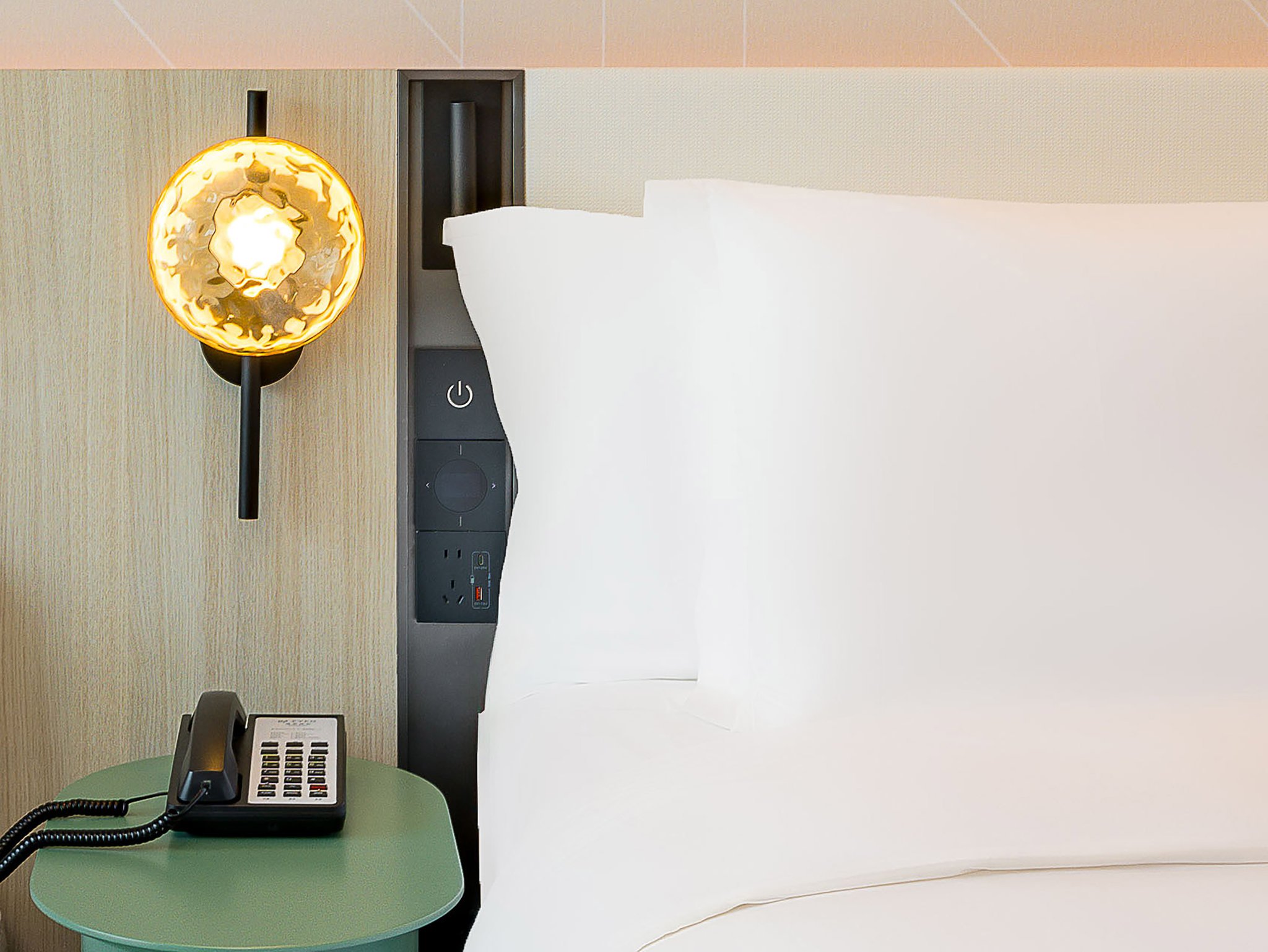 EVEN Hotel QINGDAO LAOSHAN - Tap to explore photos