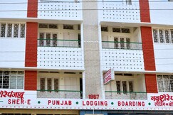 Nav Sher-E- Punjab Lodge