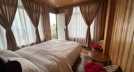 Dorjee homestay Room Type - Mountain View Room 1