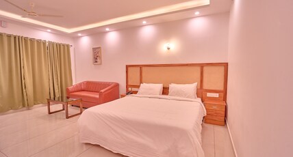 Ice cliff Resort Room Type - Garden Room