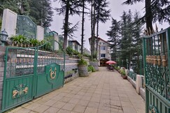 Wood Stock Resort