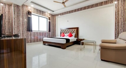 YS Hotel Room Type - Suite