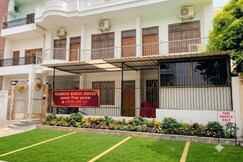 Raghav Guest House