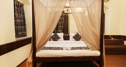 Westend Hotel Room Type - Heritage Family Room with Pool View