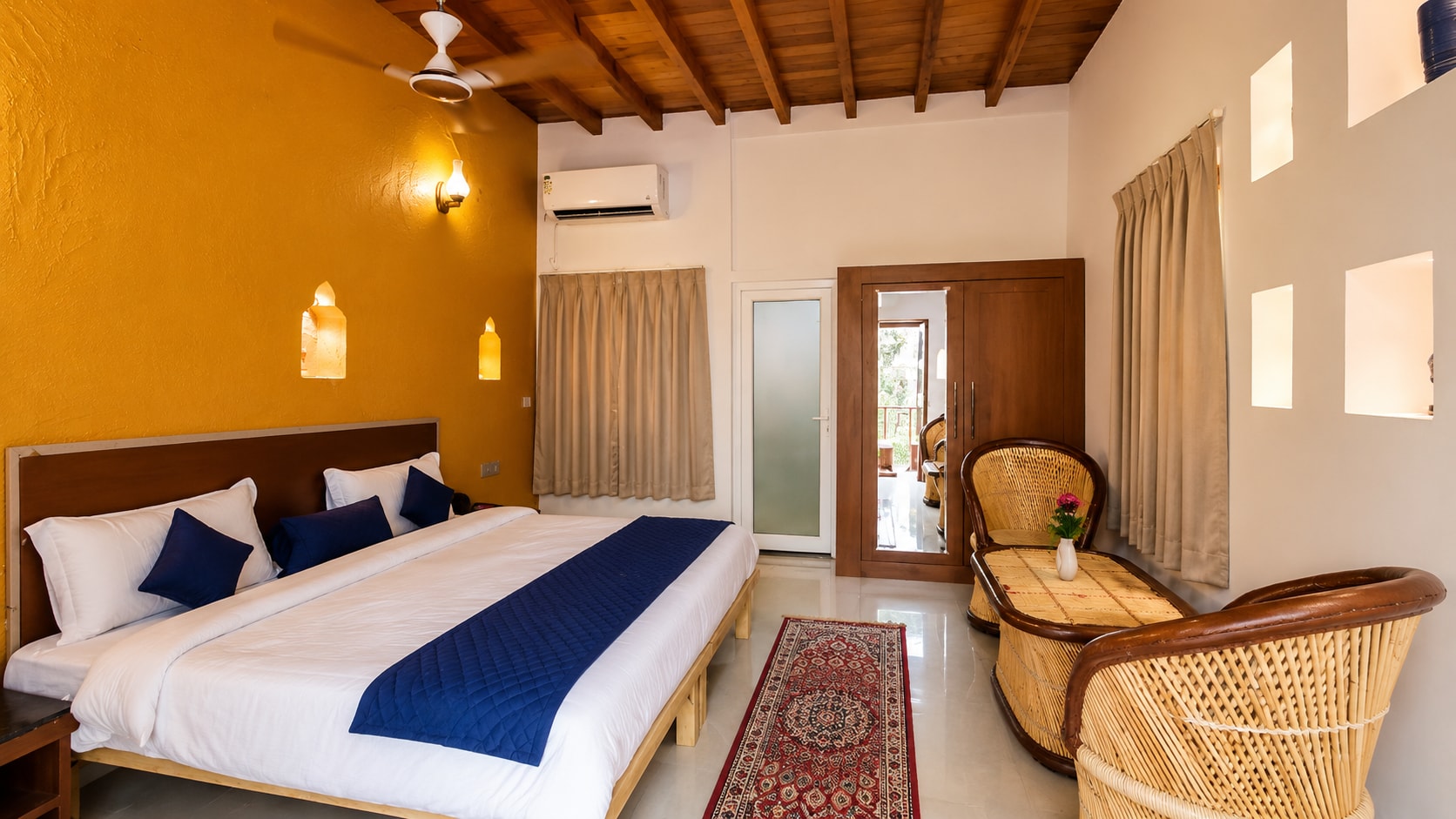 Vrinda Tapovan Farmstay near GLA University - Tap to explore photos