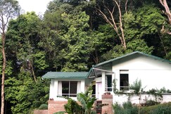 Kaleege House | 2BR Forest Cottage | Takdah, Darjeeling