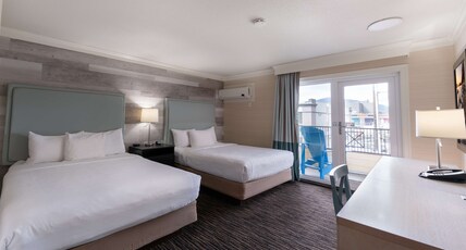 Prestige Beach House, BW Premier Collection Room Type - 2 Queen Beds, Non-Smoking, Balcony, Mini Fridge, Wi-Fi, Upgraded Linen, Pet Friendly Room
