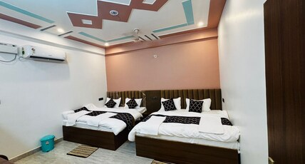 Hotel Awadh Shree Palace Ayodhya Room Type - Family Room