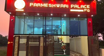 Prameshwari Palace Room Type - Deluxe Room