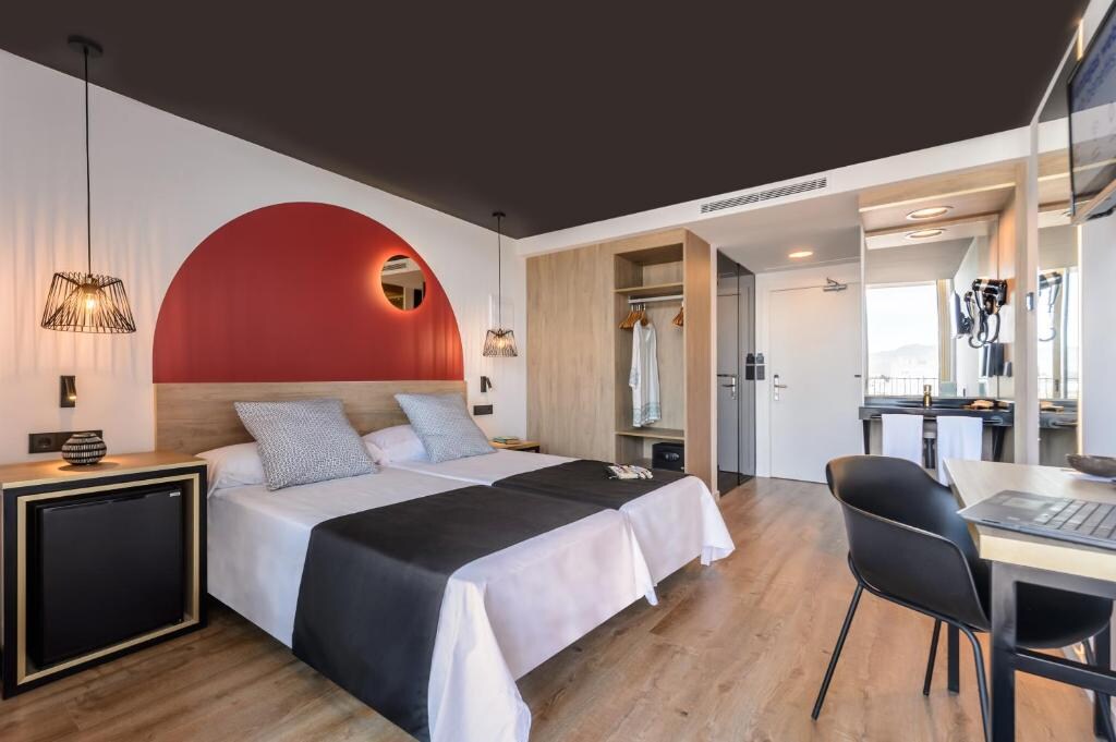 Vibra District - Tap to explore photos