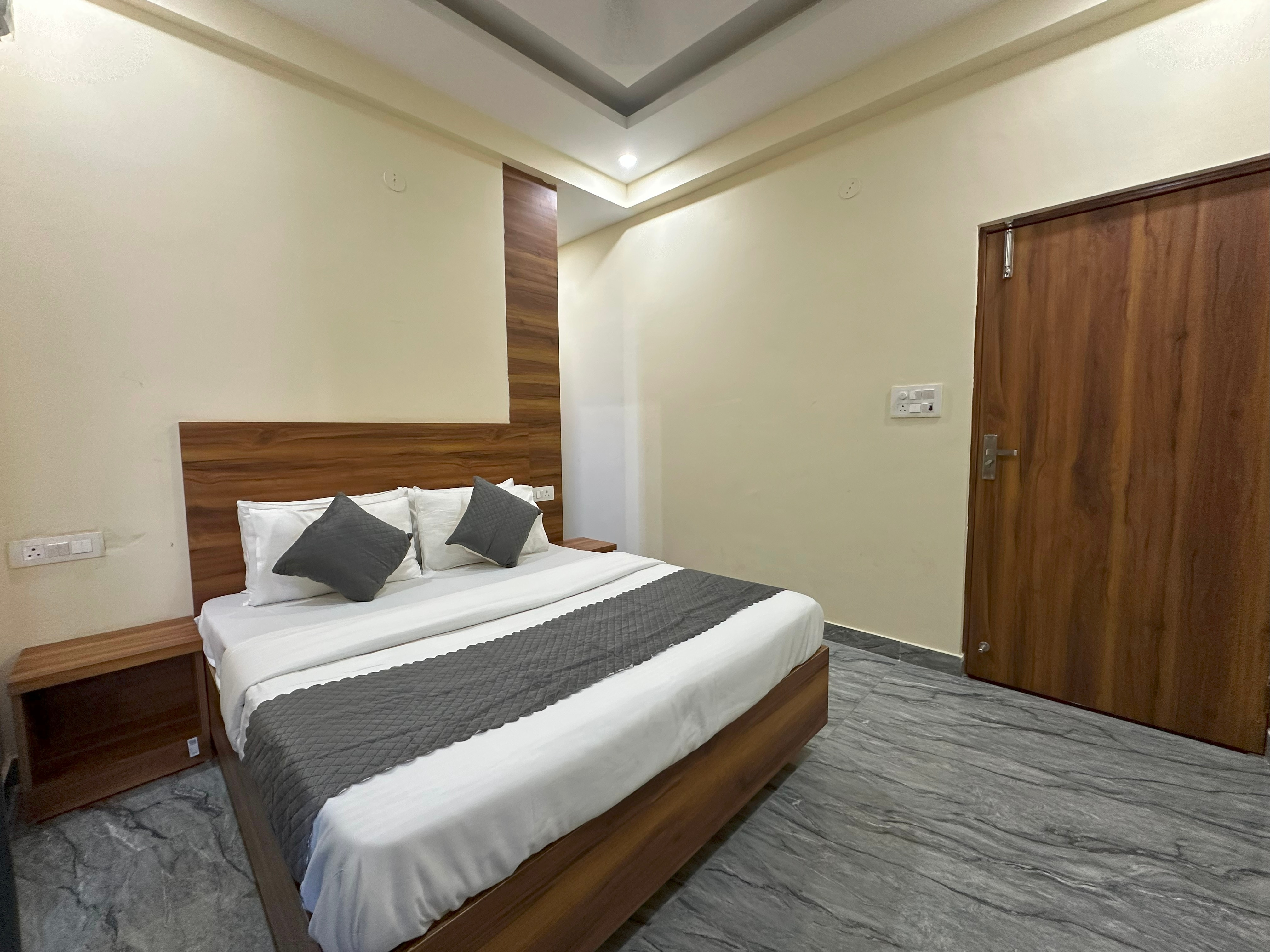 Hotel Monal Residency - Tap to explore photos