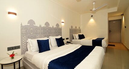 Hotel Crystal Inn @Nakki Lake Room Type - Family Four Bed Room