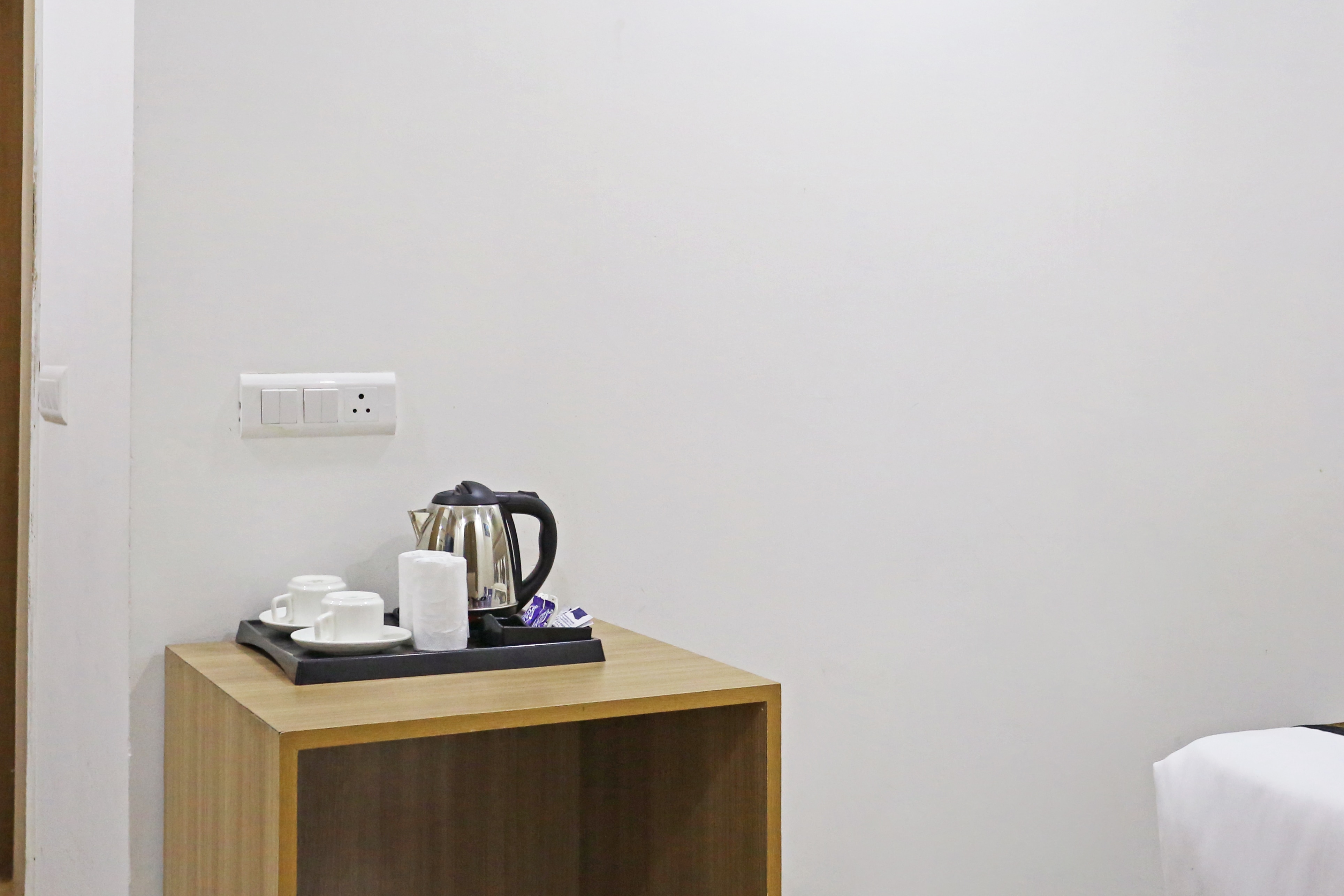 Hotel Decent Suites Delhi Airport - Tap to explore photos