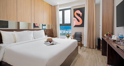 Emerald Bay Hotel and Spa Nha Trang Room Type - Superior Double Room