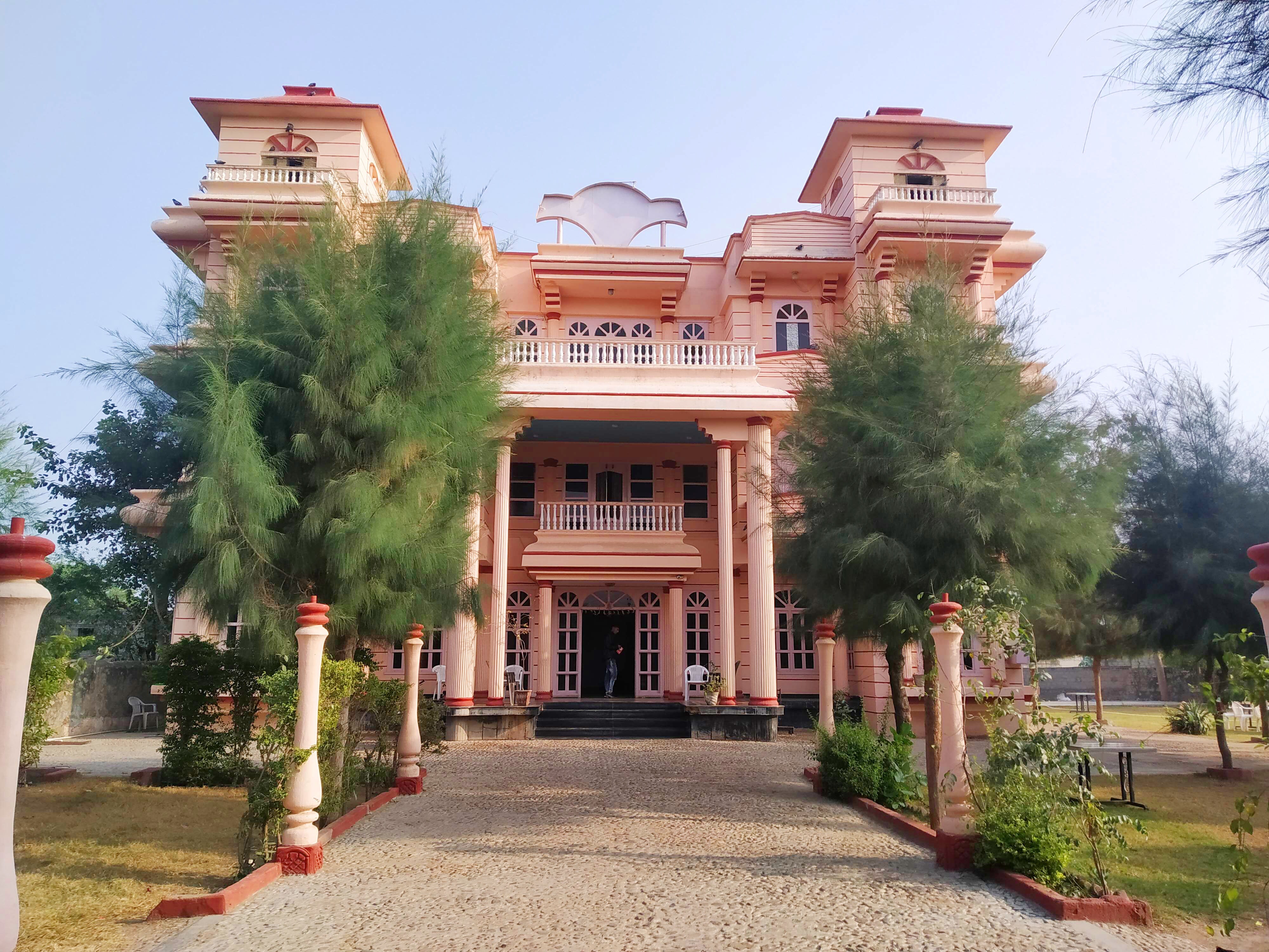 Main gallery