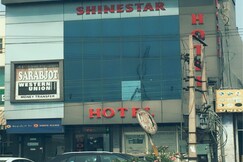 Hotel Shine Star