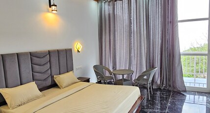 On the rocks Room Type - Deluxe AC Rooms- Swimming Pool and Private balcony And Valley view