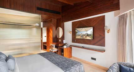 Kufri Heritage Resort & Spa Room Type - Deluxe Room | Mountain Hill View