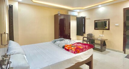 Hotel YashKirti Room Type - AC Deluxe Room